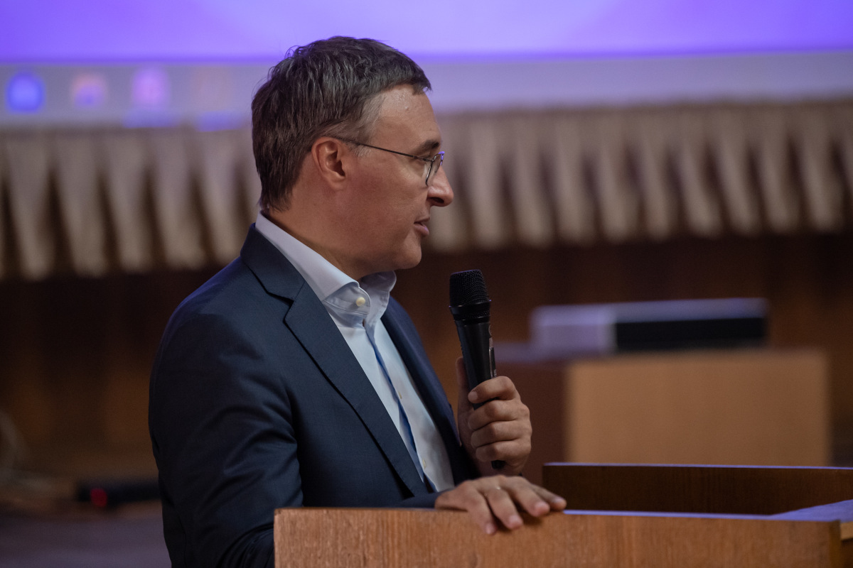 Визит министра в МГИ